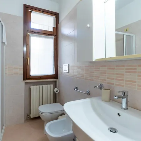 Residenza Lugana Apartment Peschiera del Garda