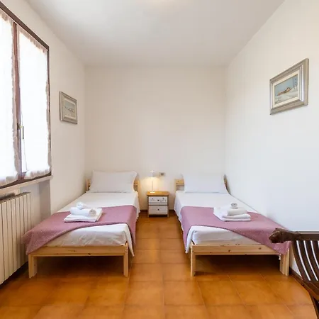 Residenza Lugana Apartment *